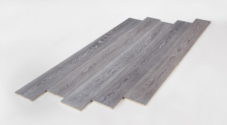 ���[���s�A���I�[�N40�V�����{���w�C�Y �{�H��ʐ^�W