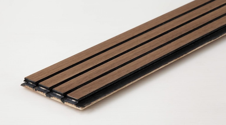 �v���t�H���L���h���E�H�[���i�b�g�N���A�I�C��  �{�H��ʐ^�W