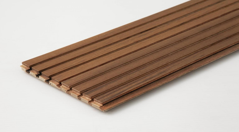 �v���t�H���L���h���`�[�N�N���A�I�C�� �{�H��ʐ^�W